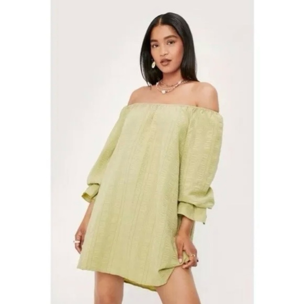 Nasty Gal Textured Off The Shoulder Mini Smock Dress Leaf Green‎ Size US 6